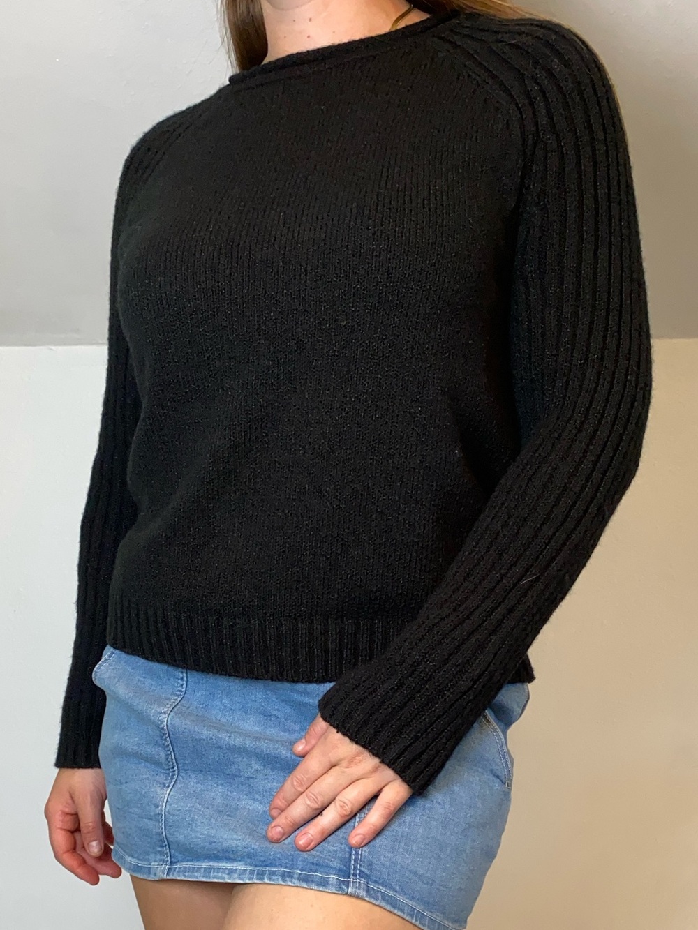 Carolyn Taylor Black Ribbed Knit Top